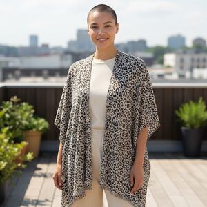 American Eagle Raw Hem Leopard Print Kimono Cardigan Open Front Animal O/S